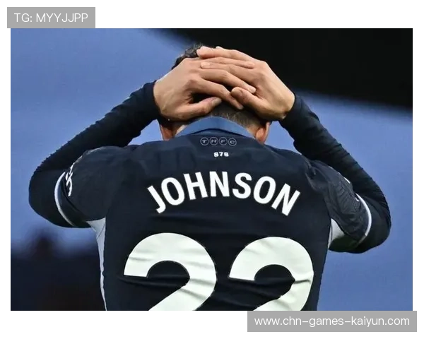 热刺孙兴慜接直塞一脚爆射势大力沉