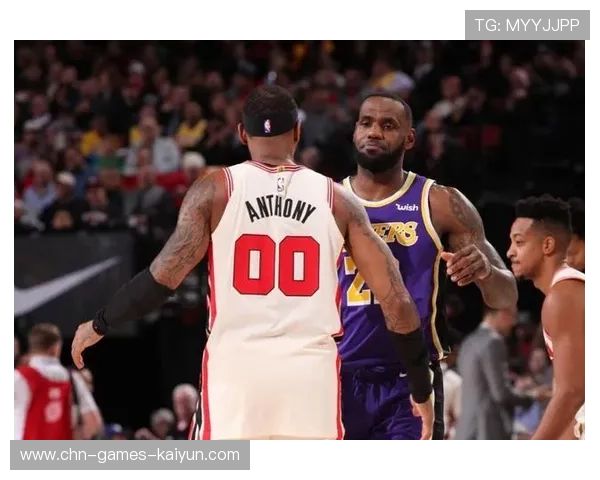 詹姆斯助攻与得分并重,湖人全队齐心协力