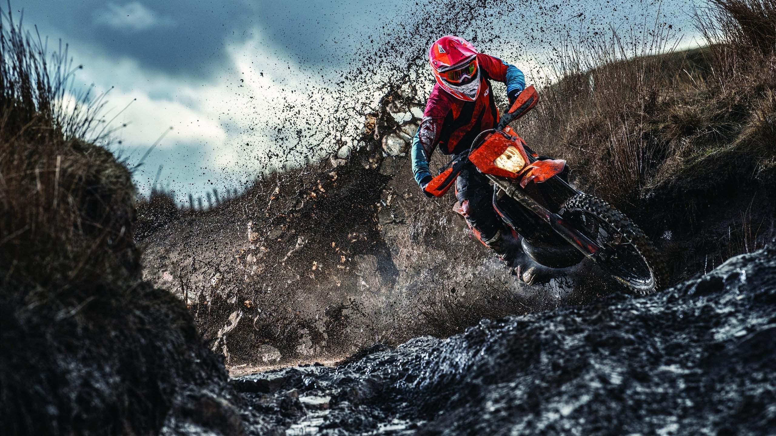 城市街区“胡同马拉松” 狭窄街巷中完成迷你距离